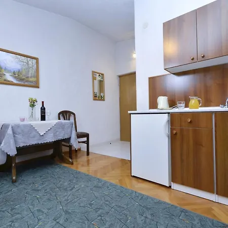 Family friendly apartments with a swimming pool Baska Voda, Makarska - 12442 Exteriör bild