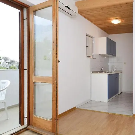 Family friendly apartments with a swimming pool Baska Voda, Makarska - 12442 Exteriör bild