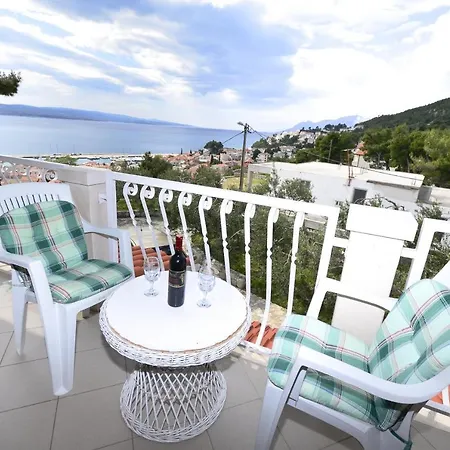 Family friendly apartments with a swimming pool Baska Voda, Makarska - 12442 Exteriör bild