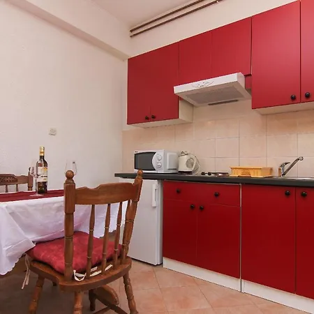Family friendly apartments with a swimming pool Baska Voda, Makarska - 12442 Exteriör bild