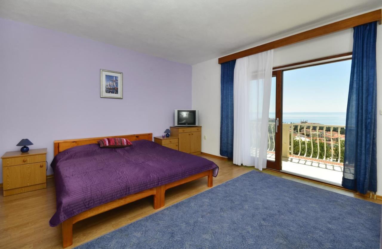 Apartment Family Friendly Apartments With A Swimming Pool Baska Voda, Makarska - 12442 Baska Voda