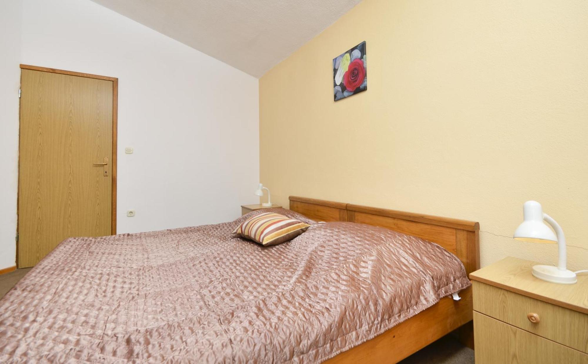 Family Friendly Apartments With A Swimming Pool Baska Voda, Makarska - 12442 Apartment